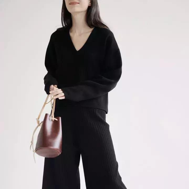 性价比包包品牌排行榜,性价比高的包包品牌排名