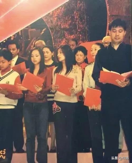 万年被嘲的赵薇口碑逆袭，她最近做对了什么？