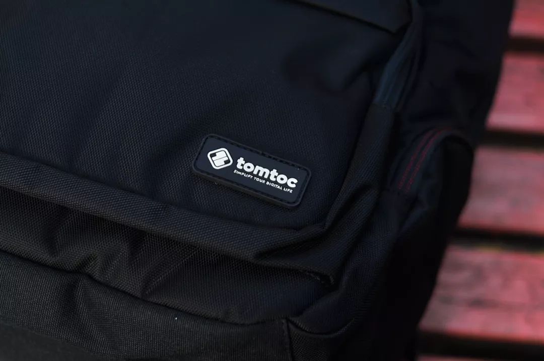 tumi双肩背包都可以怎么装,tumi双肩包真的那么好吗