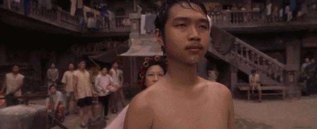 功夫拍摄花絮周星驰教演戏,功夫冷知识周星驰和洪金宝