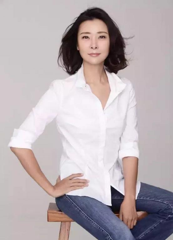 被医生告知活不过五十岁,被医生判定终身无法站立