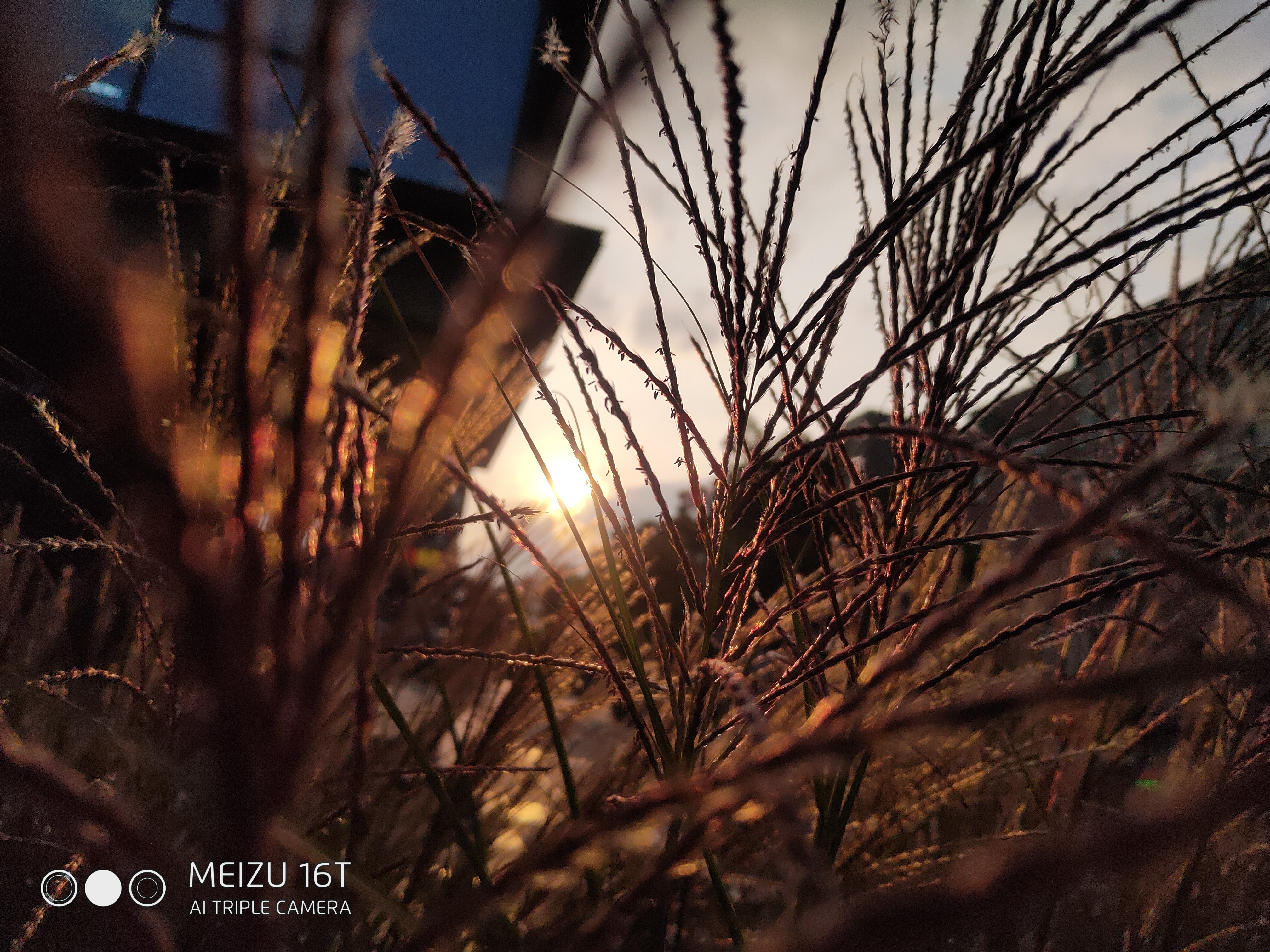 魅族16t大屏旗舰发布,魅族16t拍照效果怎么样