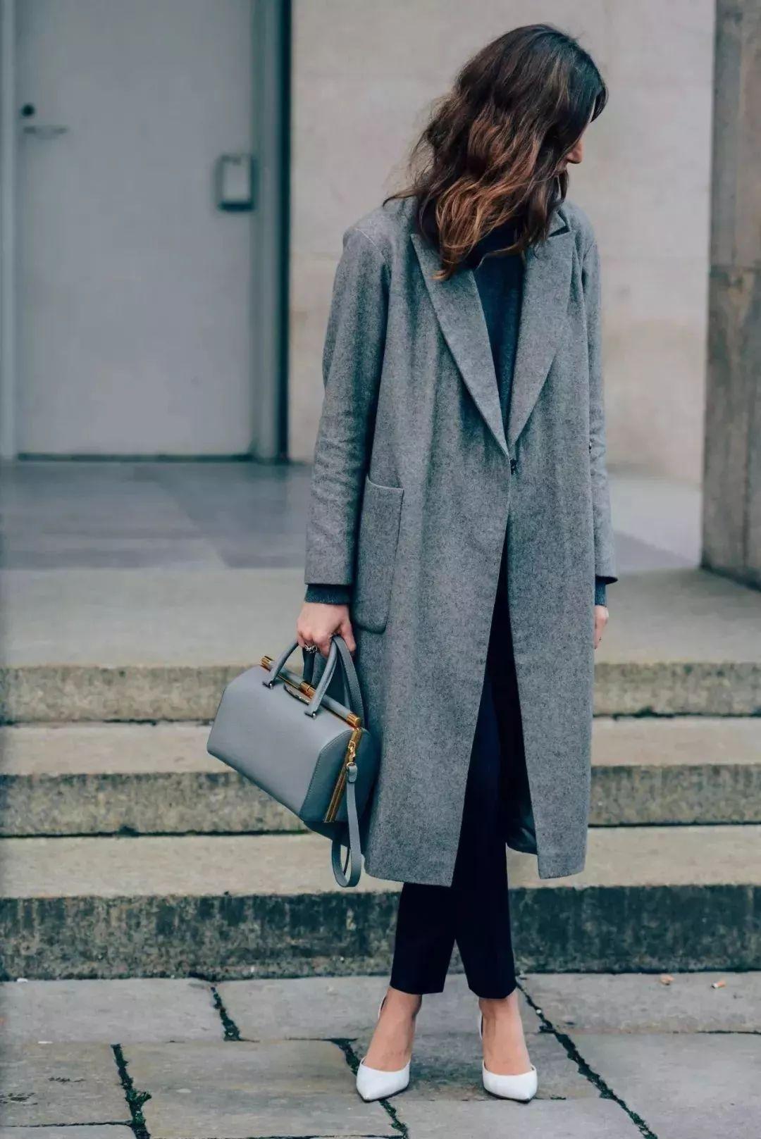 梅婷黑色大衣搭配图,梅婷穿大衣