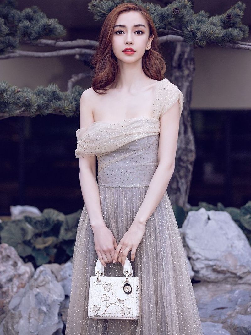 anglebaby录骑行节目,一共5天行程竟搭了4天车,导演都崩溃了