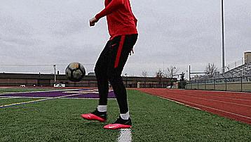 简单易学颠球技巧,八种颠球技巧口诀