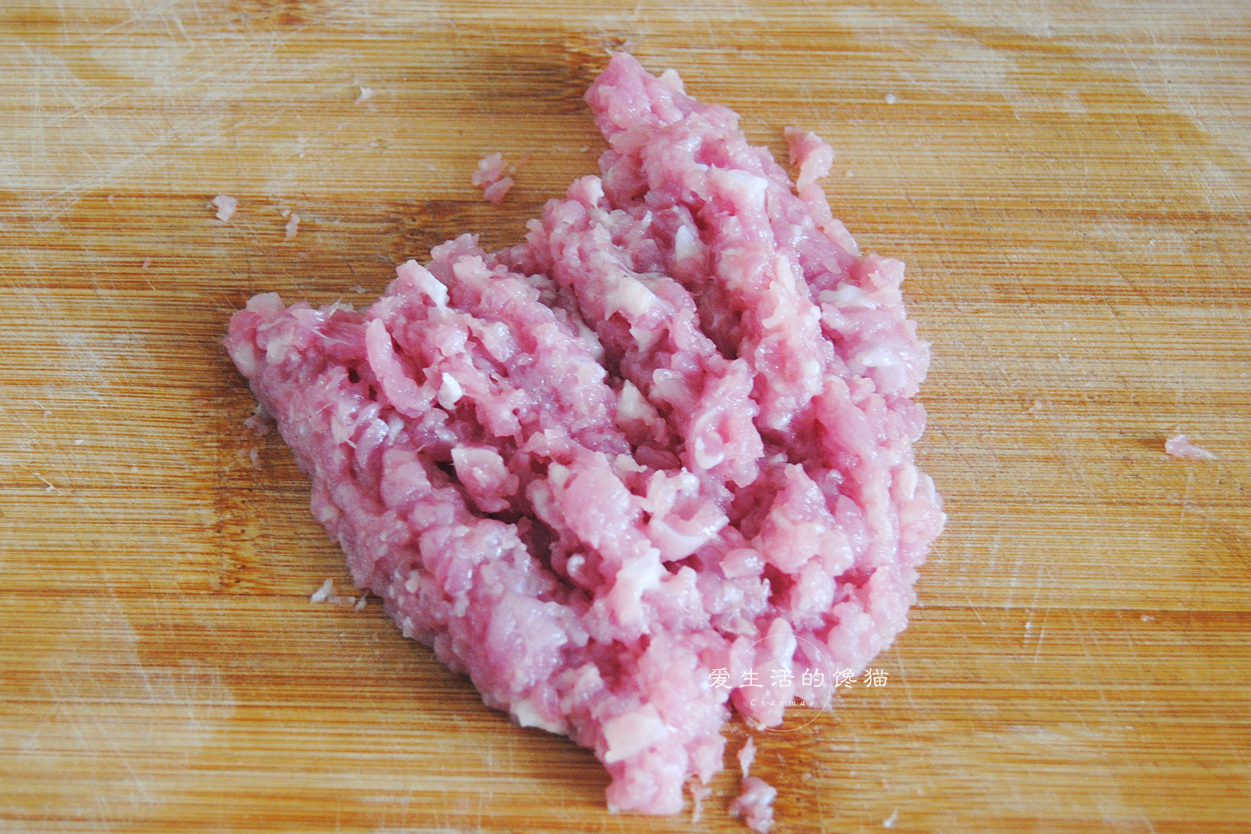 家里煮云吞什么汤底好简单的,煮云吞加点啥