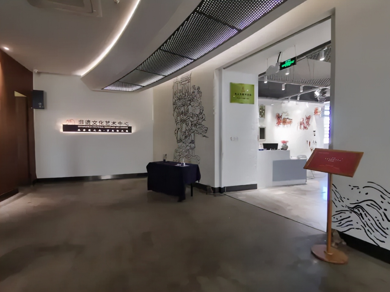 深圳大鹏古城边坐拥海岸线边的民宿，打卡百年古城丨巢里巢外