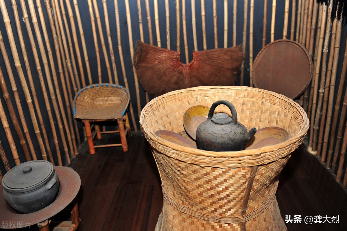 蒙顶山上茶的诗词,蒙顶山上茶什么意思