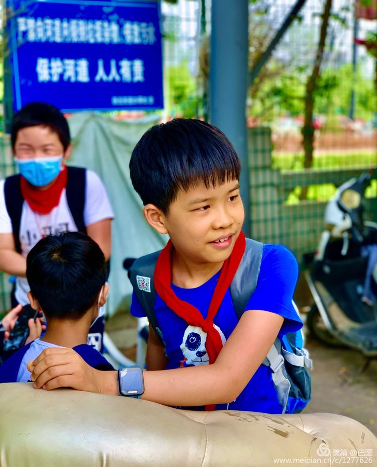 金色童年8张图片,金色的童年相片