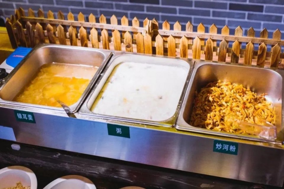 轰动火锅界的鲜货模式，老板放话：不新鲜就退货