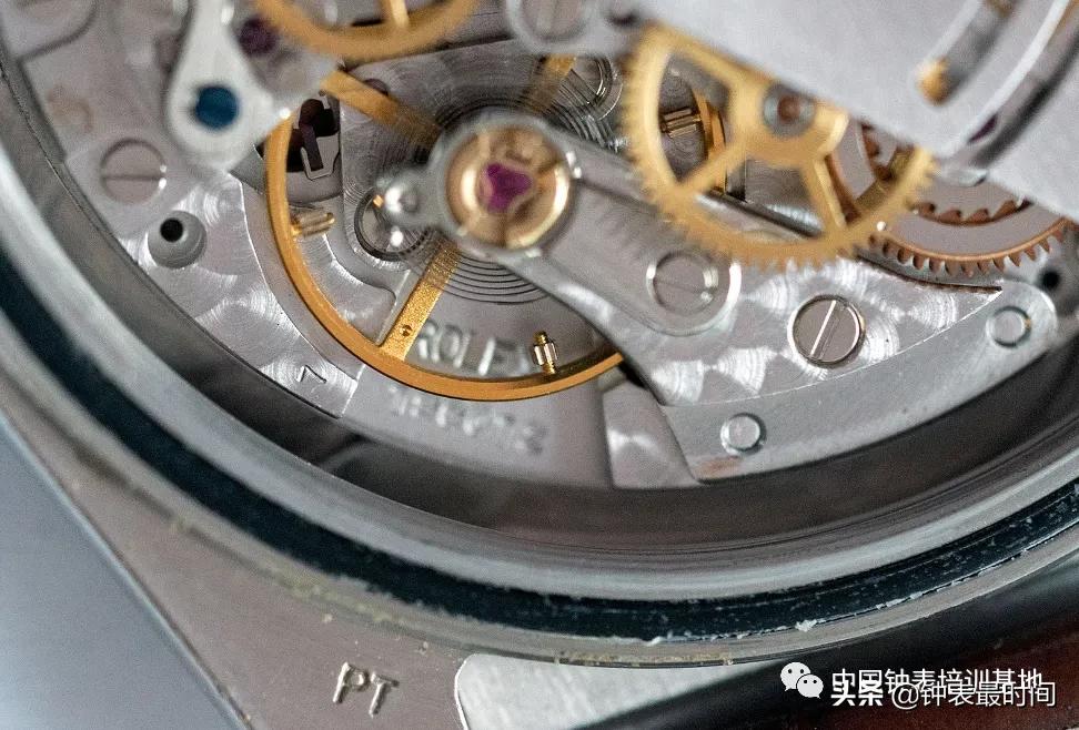 机械表摆幅过高怎么解决,机械表摆幅低怎么维修