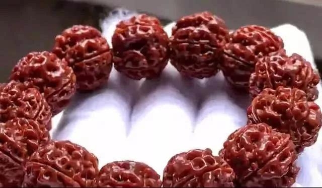 文玩老手与文玩新手的区别,适合文玩新手的十种入门级文玩