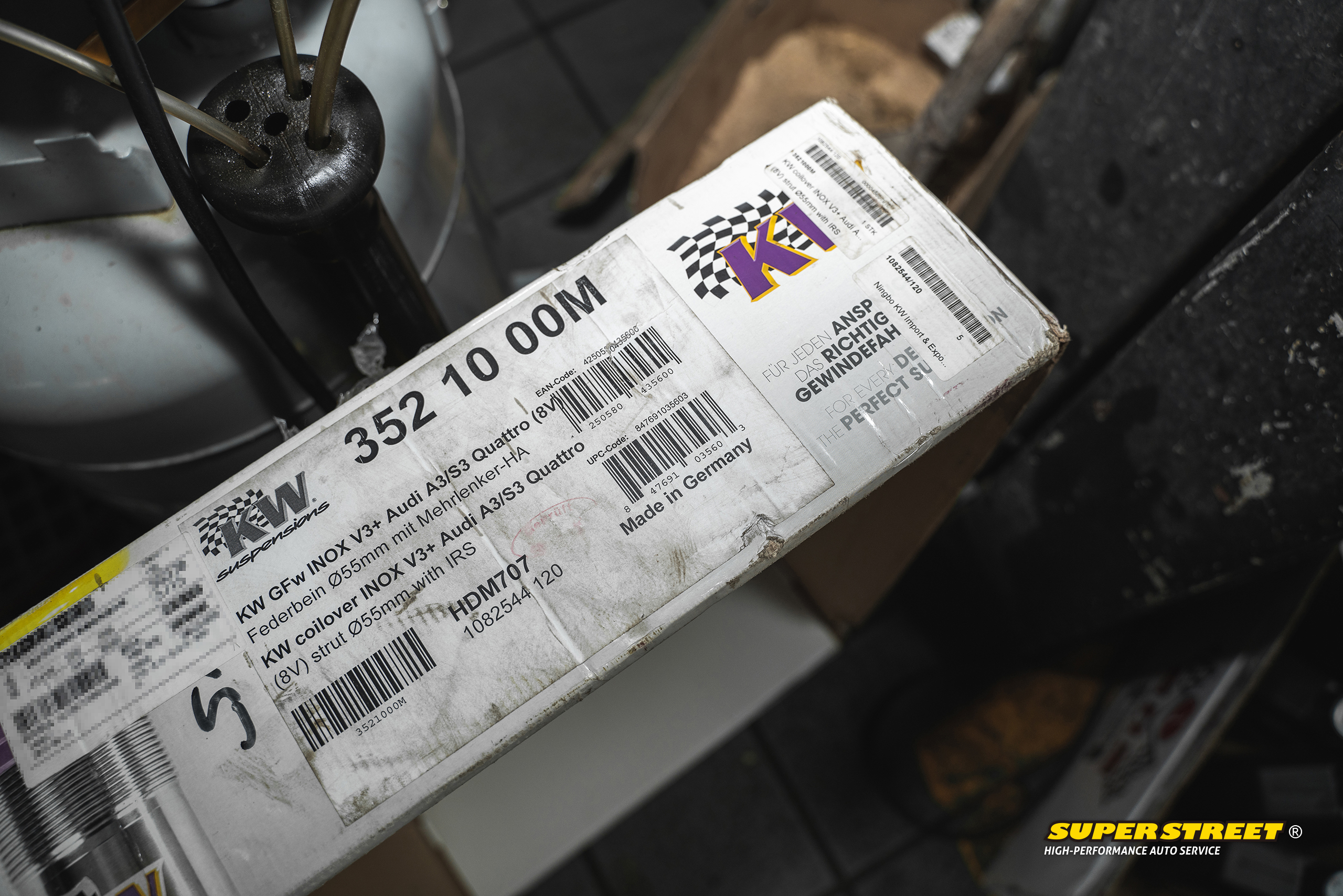 奥迪S3拆掉BILSTEINB16，换上KWV3绞牙避震，只想更舒适。