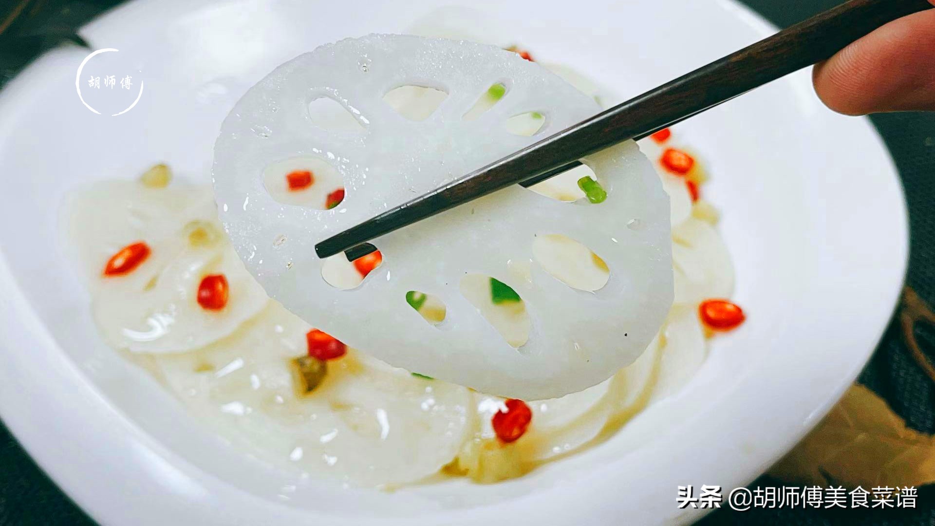 莲藕一炒就变黑,莲藕怎么焯水不发黑