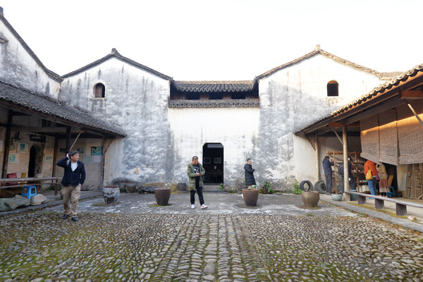 千年古村的老街,霞山古村落在哪里