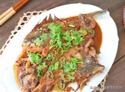 如何清蒸海鱼好吃又简单的做法,清蒸海鱼做法最正宗的做法