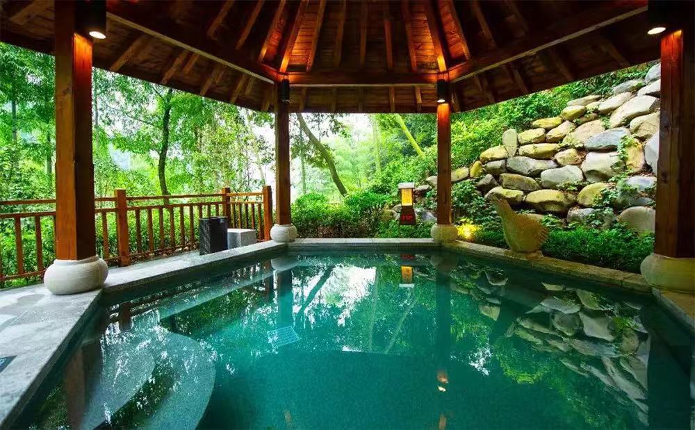 泡汤去哪泡,泡汤温泉哪里好