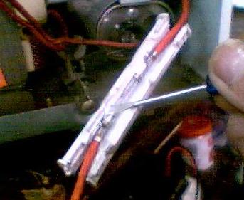 微波炉门开关故障修理,微波炉加热慢怎么修理