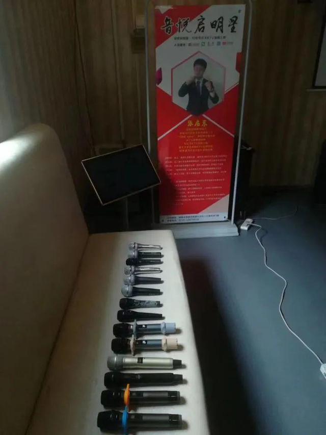 张启东：想在家里配一套家庭影音和KTV音响系统，怎么配比较好？