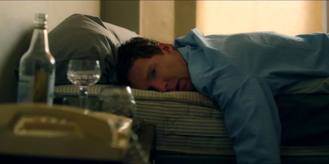 亲爹在高铁上猥亵女儿，不是父爱是下流！