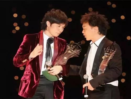 古巨基渣男经典片段,47岁古巨基被曝低调升级做爸爸