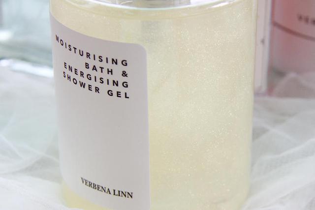 贫民窟女孩值得拥有的高光,平民窟女孩小样