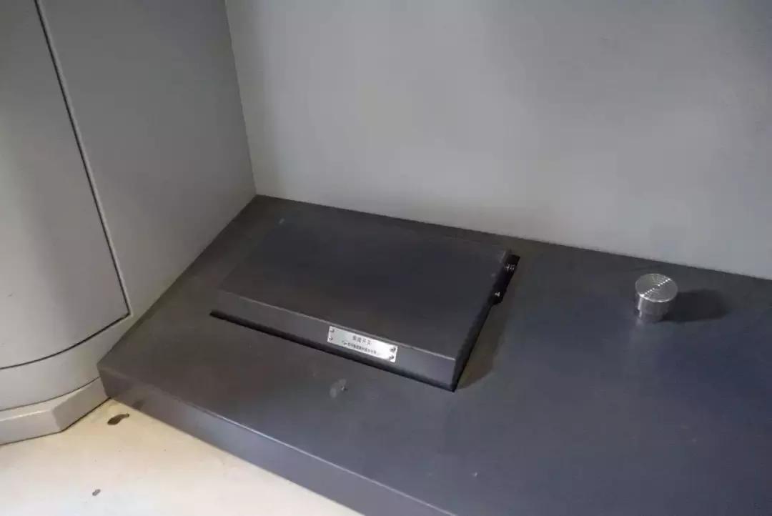 他手握7本火车驾照，却拿不到小客车驾照？因为…