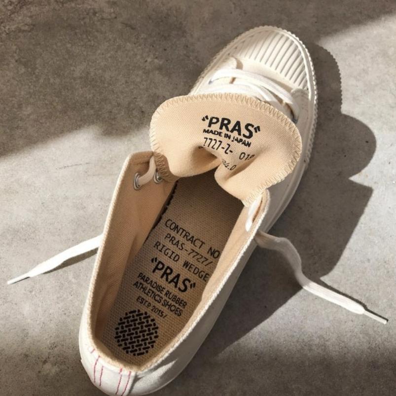 今年流行的帆布鞋宽头,今年流行的帆布鞋花纹