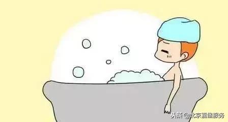 冬天几天洗一次澡合适,孕妈冬天洗澡时间控制在多久