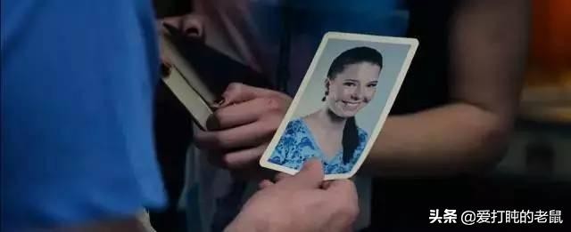 真实事件改编电影女孩被囚禁地窖,少女被变态囚禁八年真实案改编