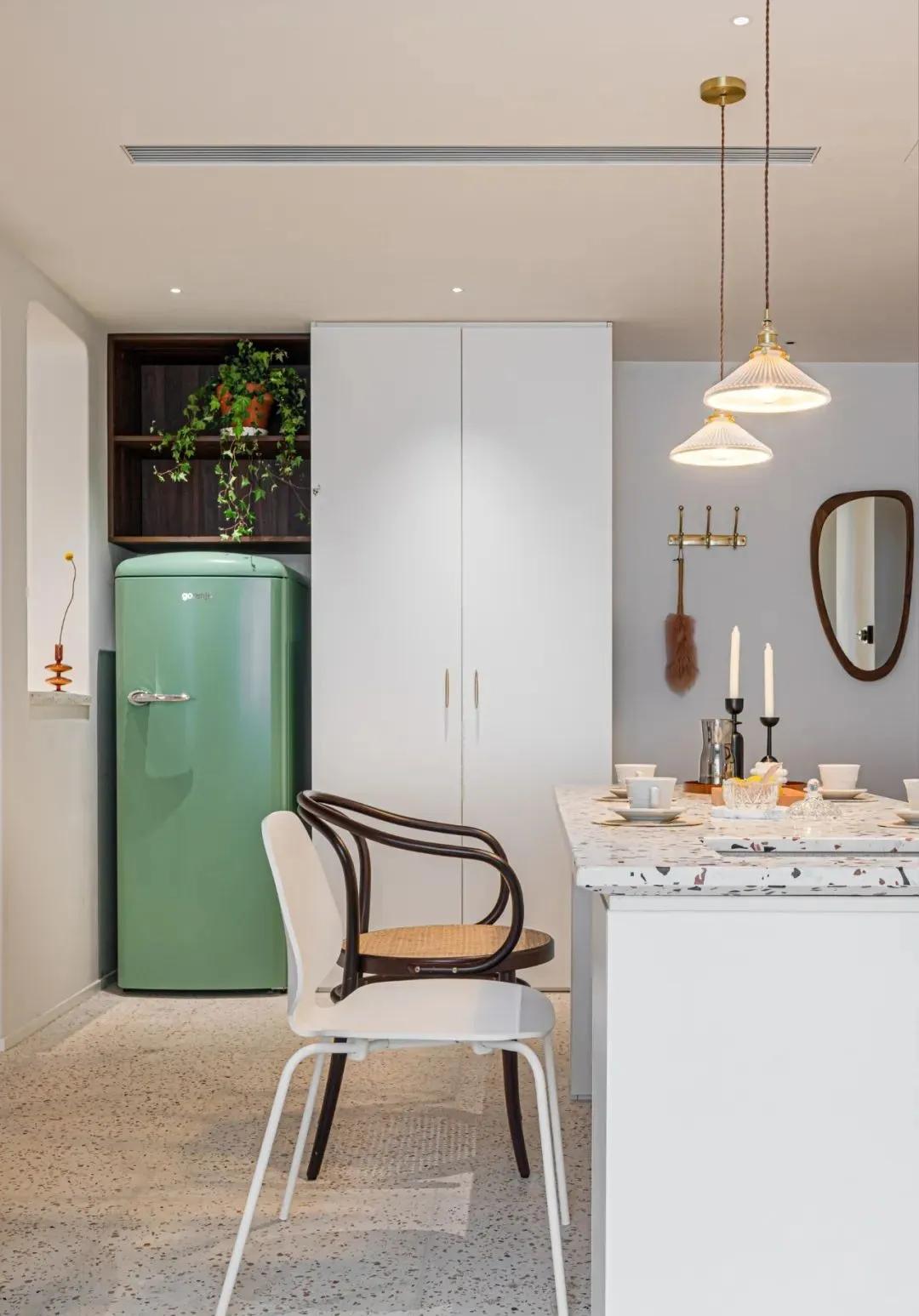 老房小户型拱形门洞,装修房子效果图现代简约暗门