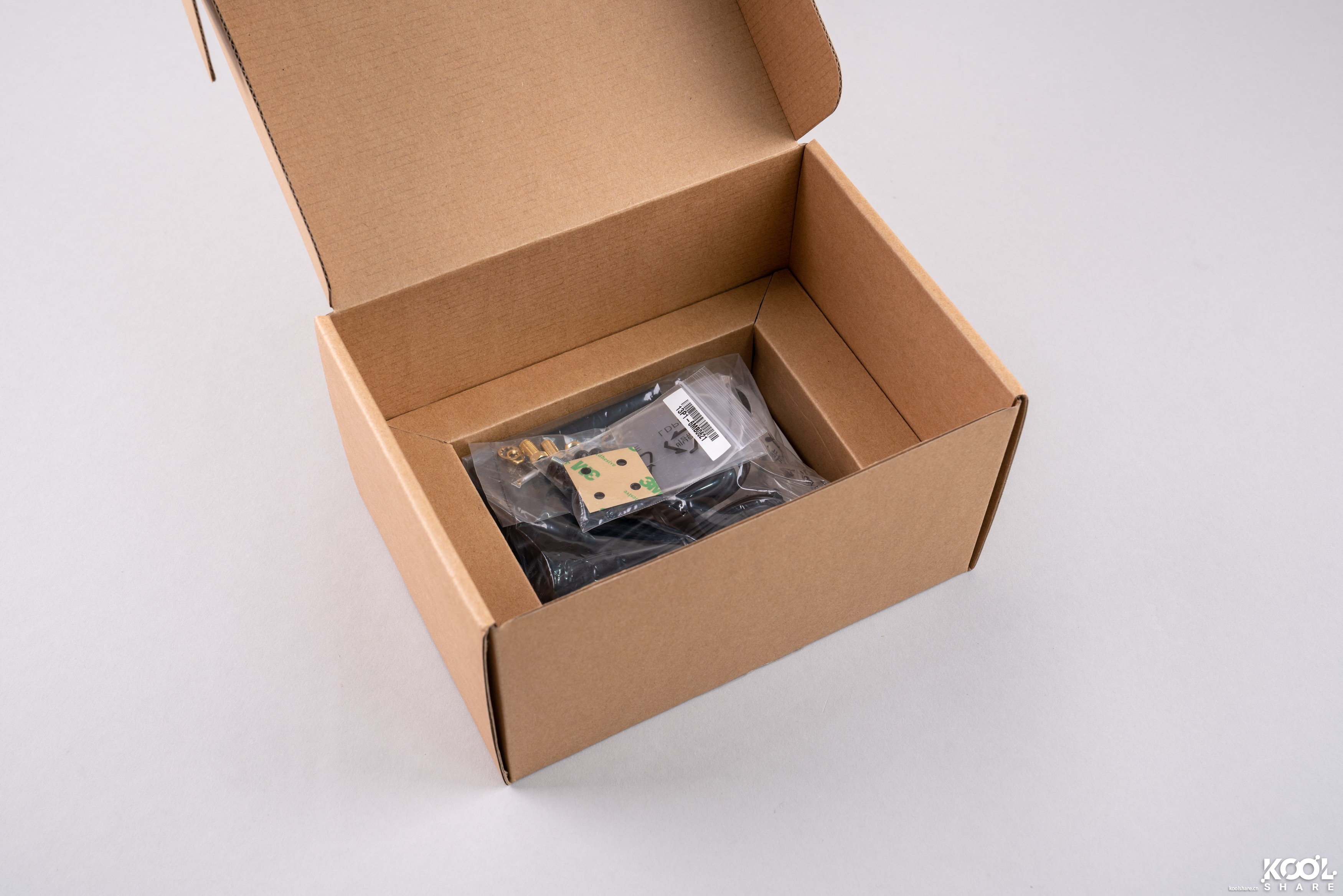 intelnuc8代内存条,intelnuc开箱