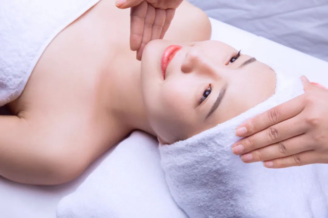 小气泡美容优惠券,小气泡美容护肤团购附近