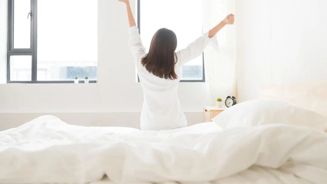 每天睡觉的被窝有多脏呢,床品灰尘清理妙招