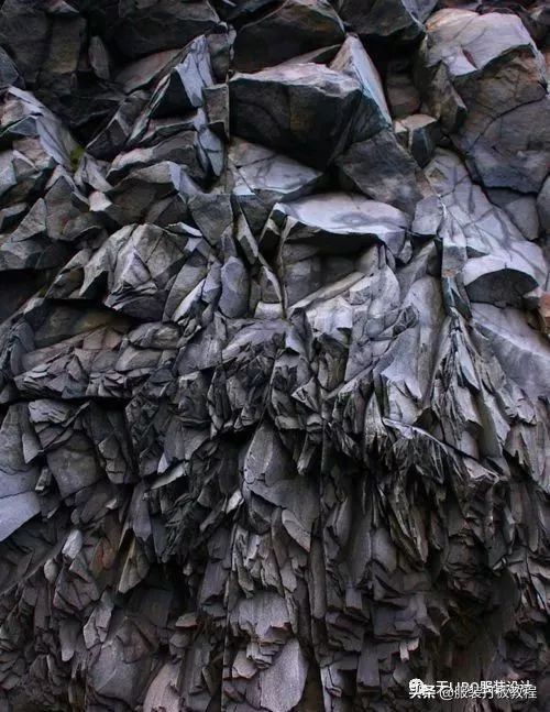 创意面料服装设计案例,服装面料肌理画图教程