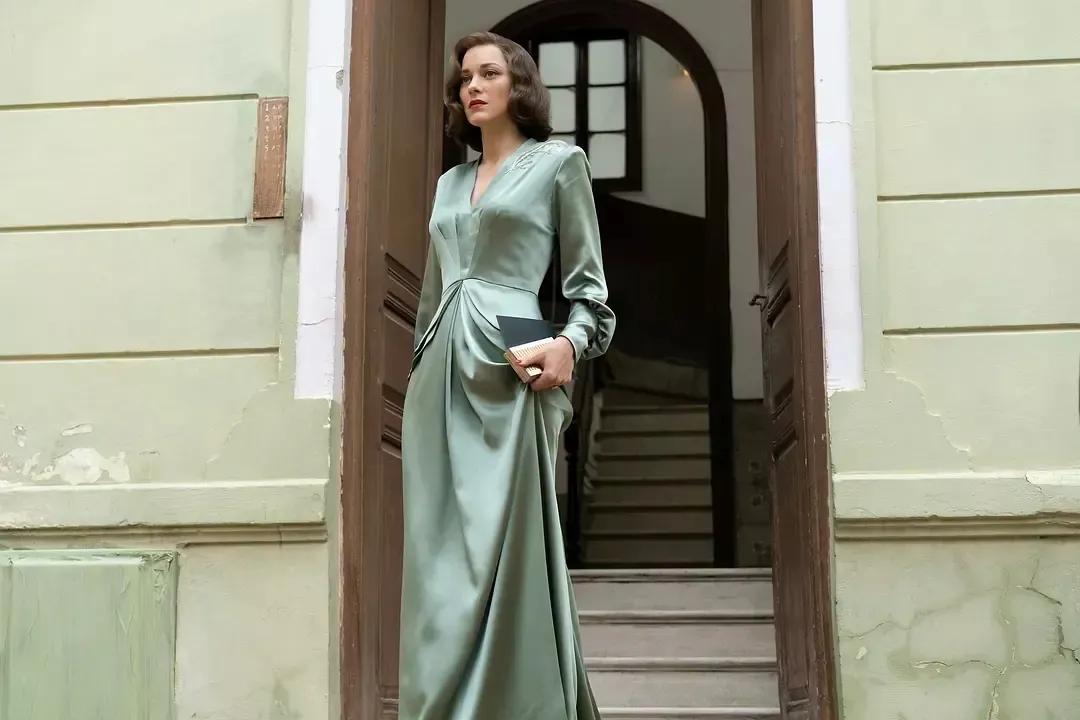 蝴蝶堂|世泰智造：有件T恤，平平无奇的降温小能手罢了