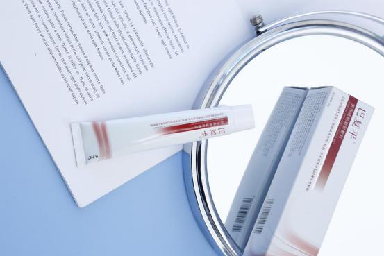 硅酮祛疤凝胶效果好吗,巴复平硅酮凝胶