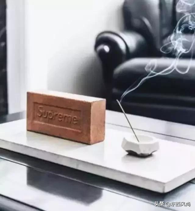 土豪的境界无法理解,LV镀金马桶,古驰的纸巾,买块砖1300