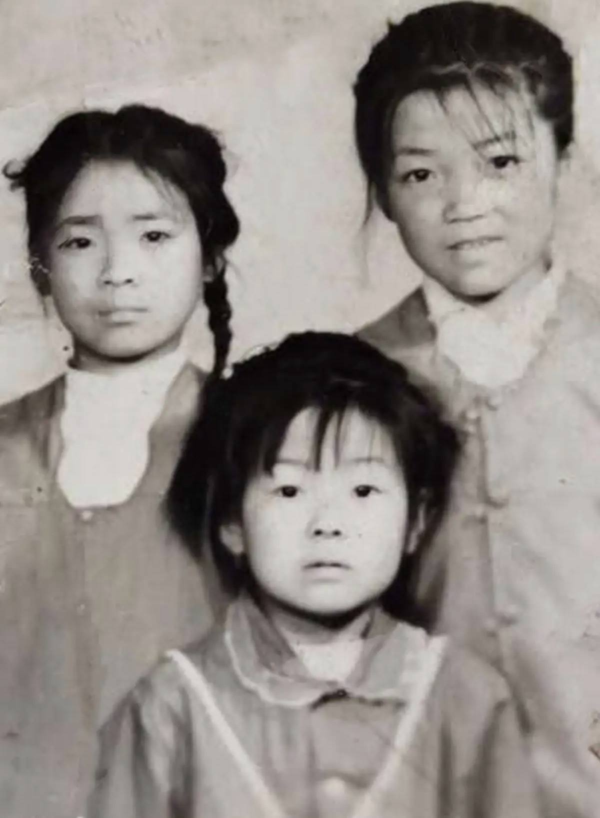 41岁东北女子离婚后替前夫还债,40岁的女人离婚负债20万