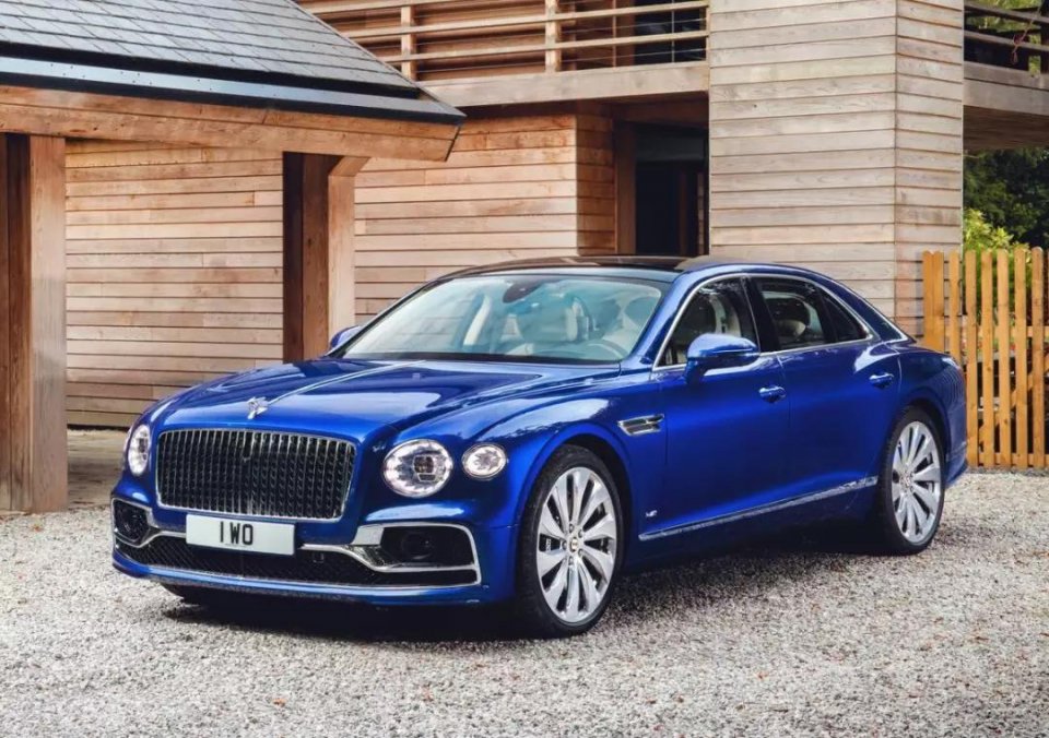 全新宾利飞驰体验,第一代宾利飞驰极速版