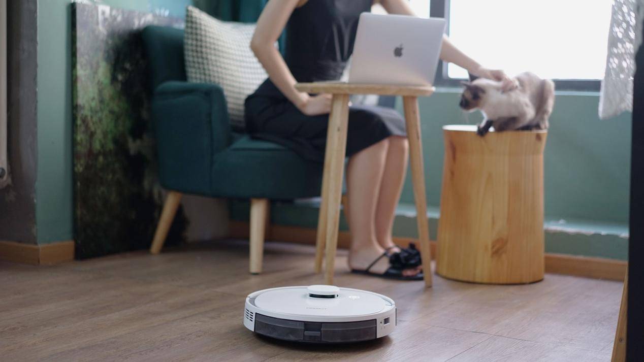 科沃斯扫地机器人t30扫地指南,铲屎官扫地机器人选哪种