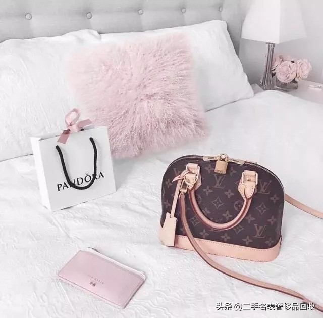 lv路易威登哪个最保值,lv路易威登2021春夏值得购买的