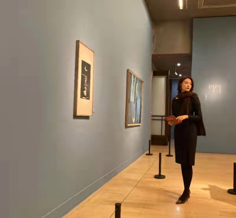 央视刘芳菲身材,央视美女刘芳菲照片图文