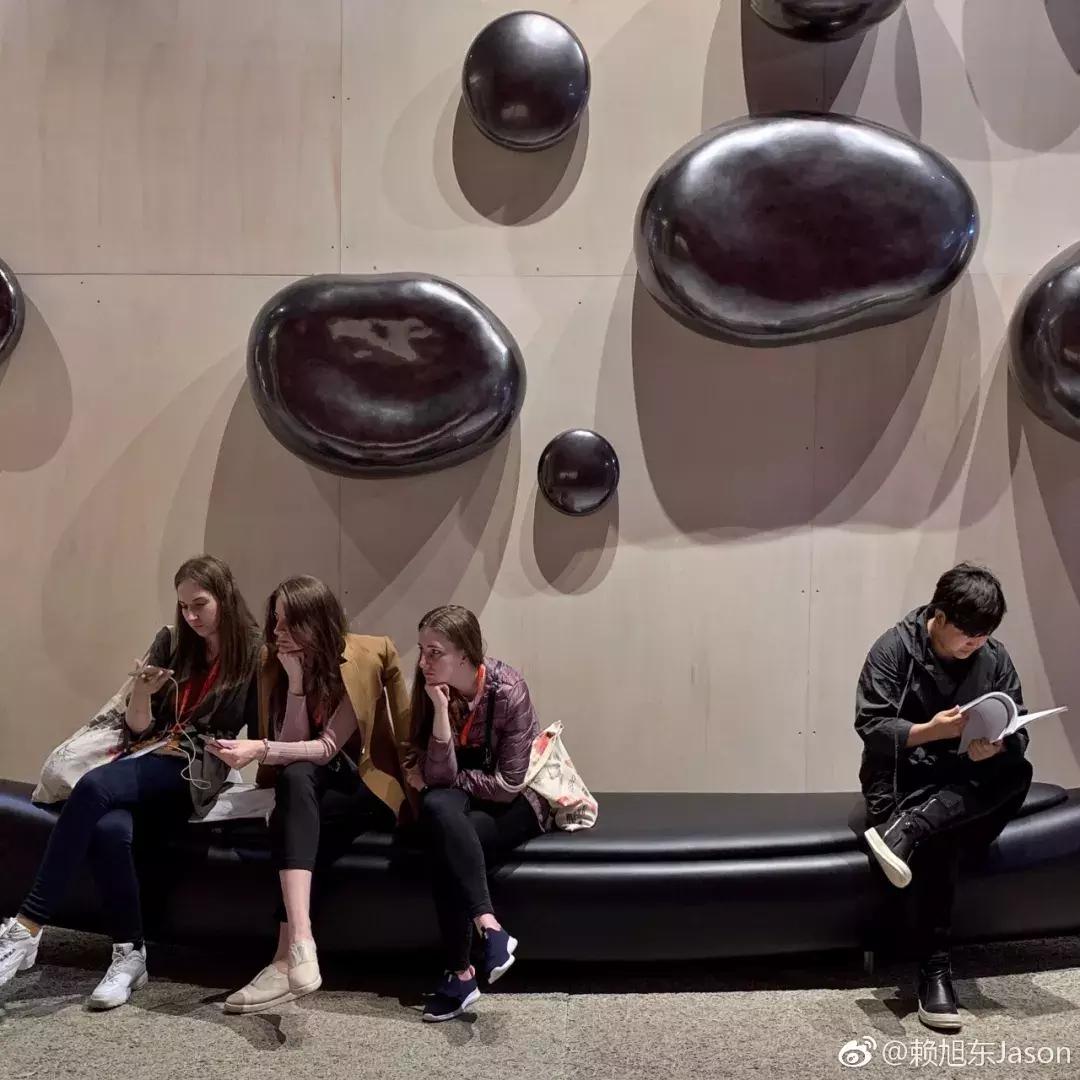 米兰展极简灯,米兰展惊艳的设计