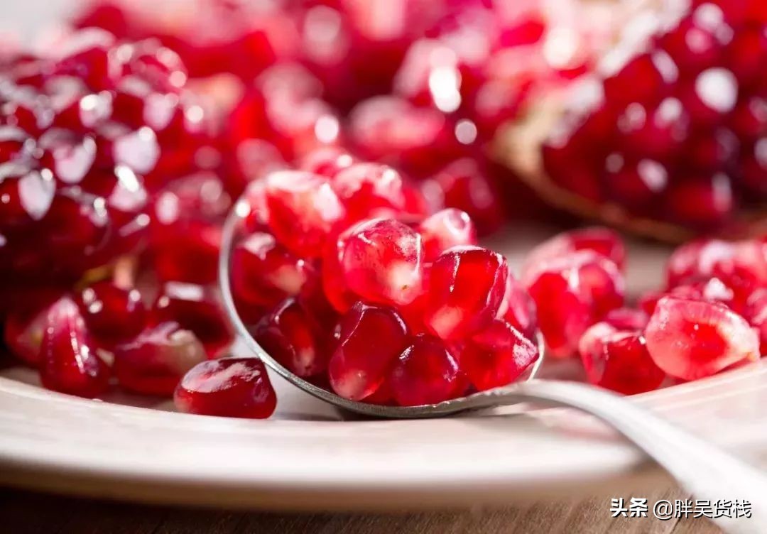 正宗的河阴软籽石榴分享给大家,河西软籽石榴