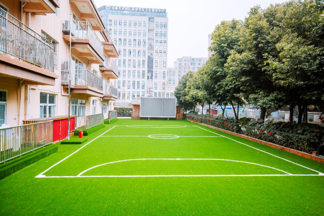 成都第二十三幼儿园怎么样,上海足球特色示范幼儿园