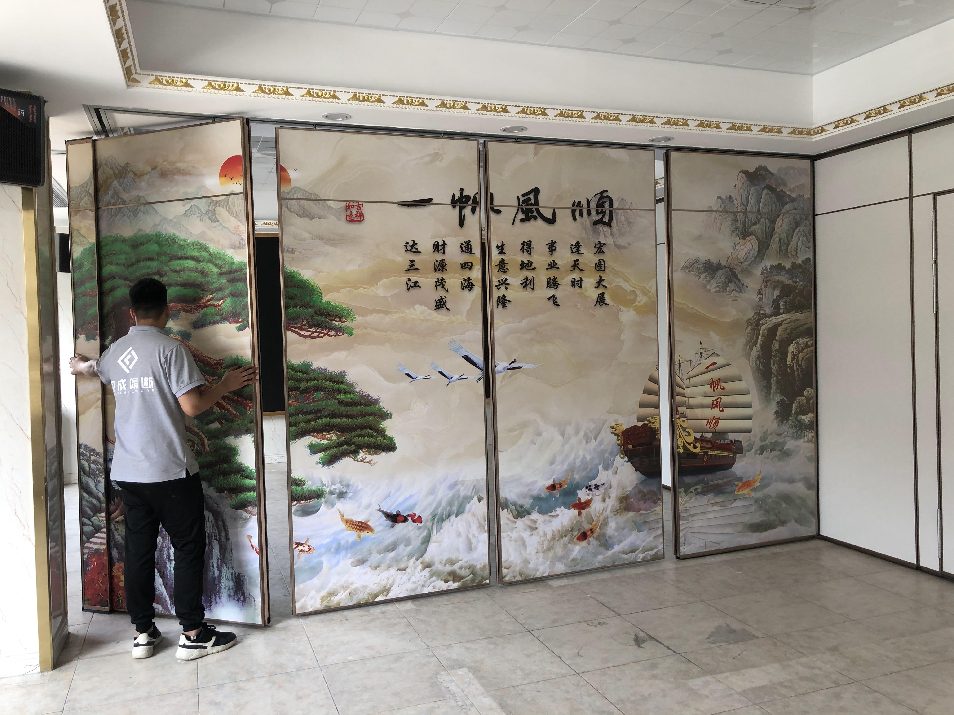 移动隔断墙饭店隔断,鲁山大型宴会厅活动屏风厂家排名