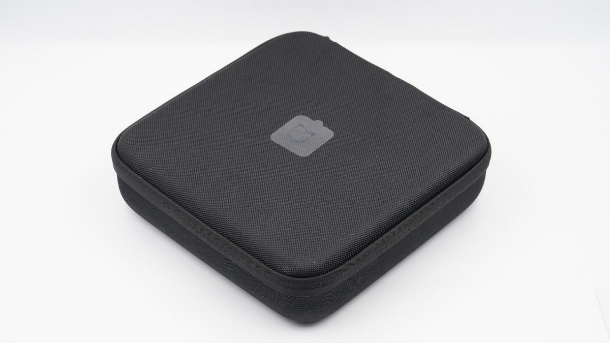 电钻拧三合一螺丝,微型手持小电钻拆解