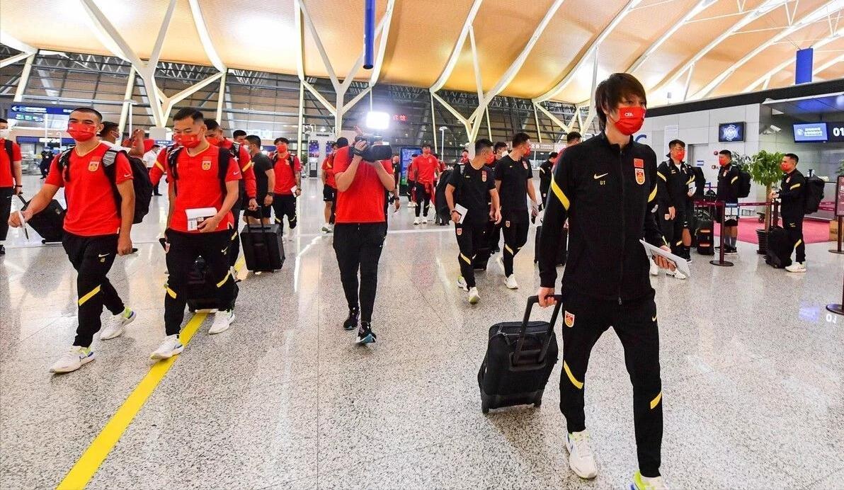 延边三将国足聚首十二强赛为国争光