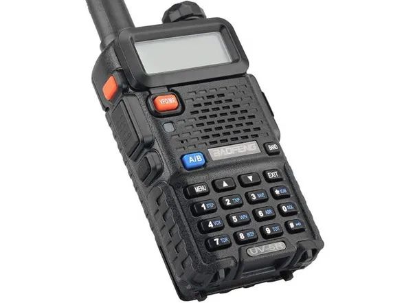 宝峰uv-5r对讲机能听到但不能讲话,宝峰uv5r对讲机加长电池